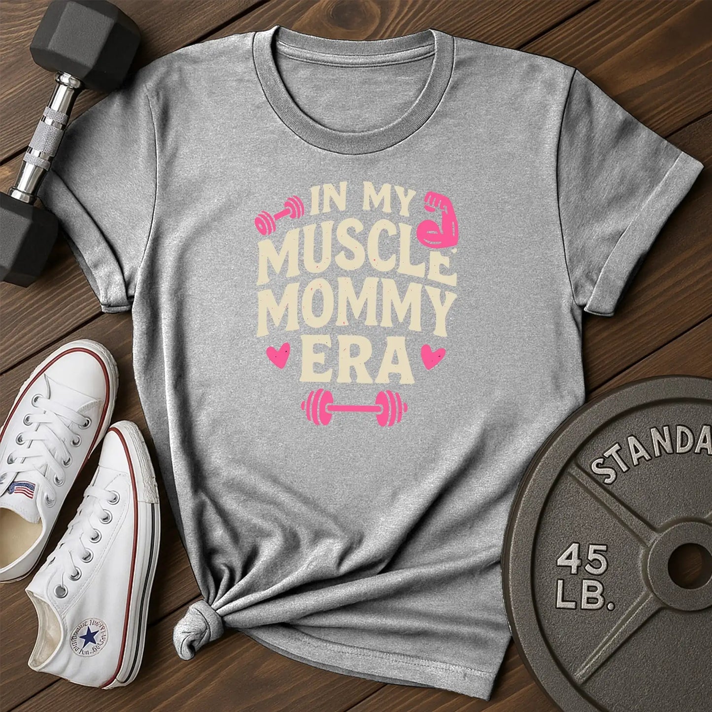 Muscle mommy ar T-Shirt - gray - Muscle Mommy AR Gray.jpg